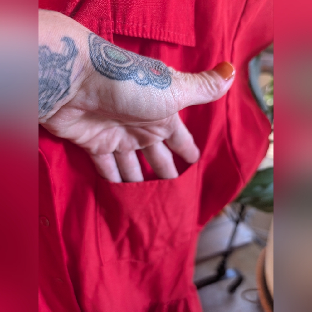Vintage Red Button-Up Dress - Picture 5 of 10